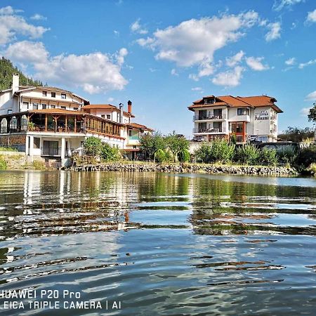 Ribkata Family Hotel Smoljan Exterior foto